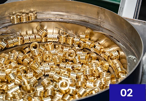 ppr pipes and fittings supplier DESO -PPR Pipe Fitting Production Process-Copper Insert Embedding